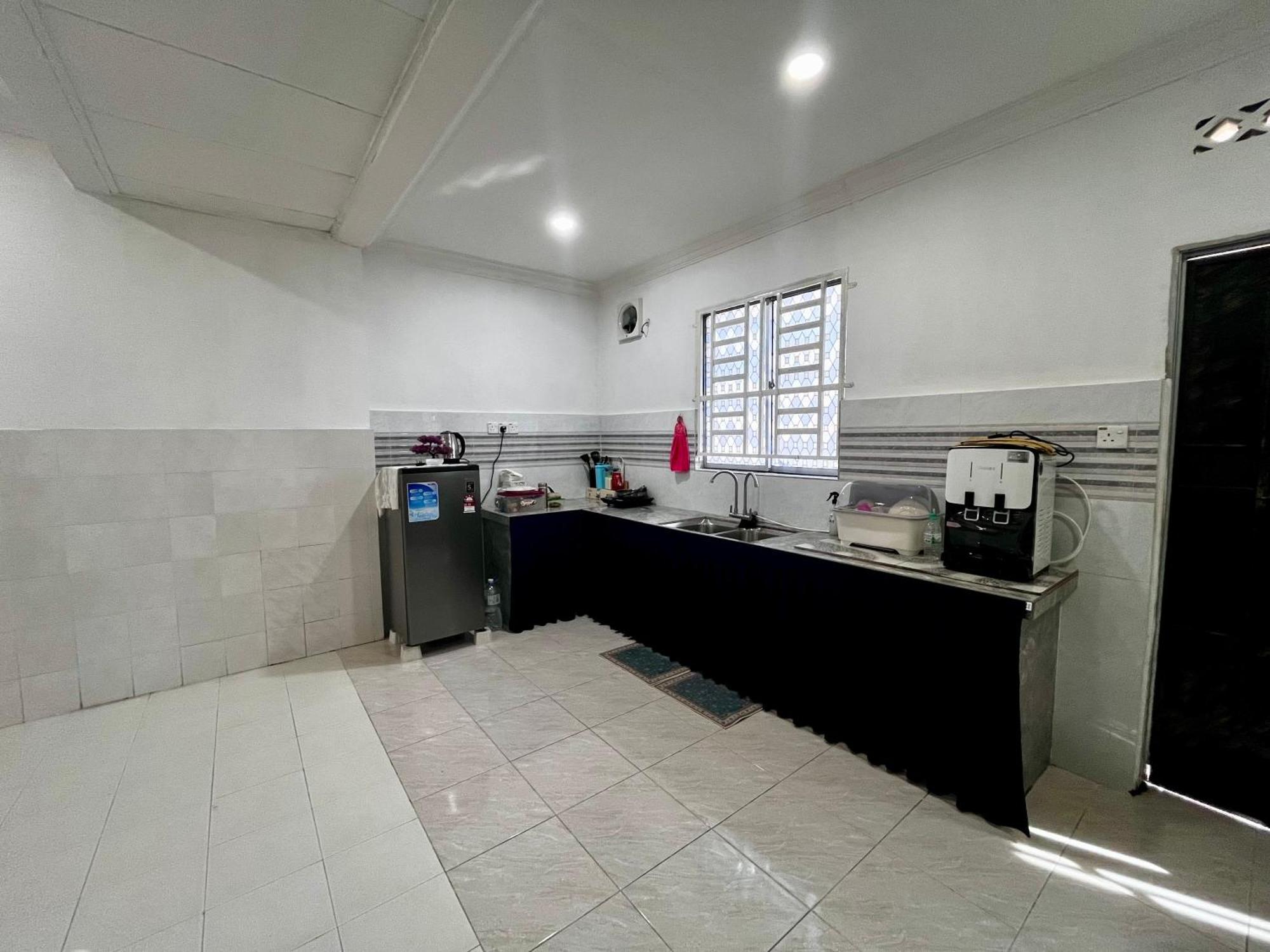 Dh Homestay Σουνγκάϊ Πετάνι Εξωτερικό φωτογραφία